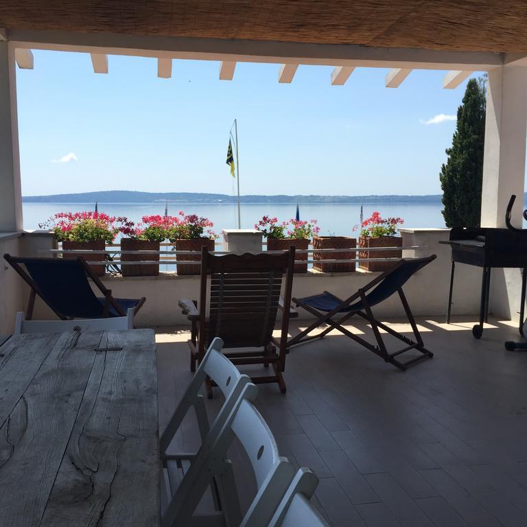 Verde Blu Lakefront Boutique Holiday Apartments Trevignano Romano Zimmer foto
